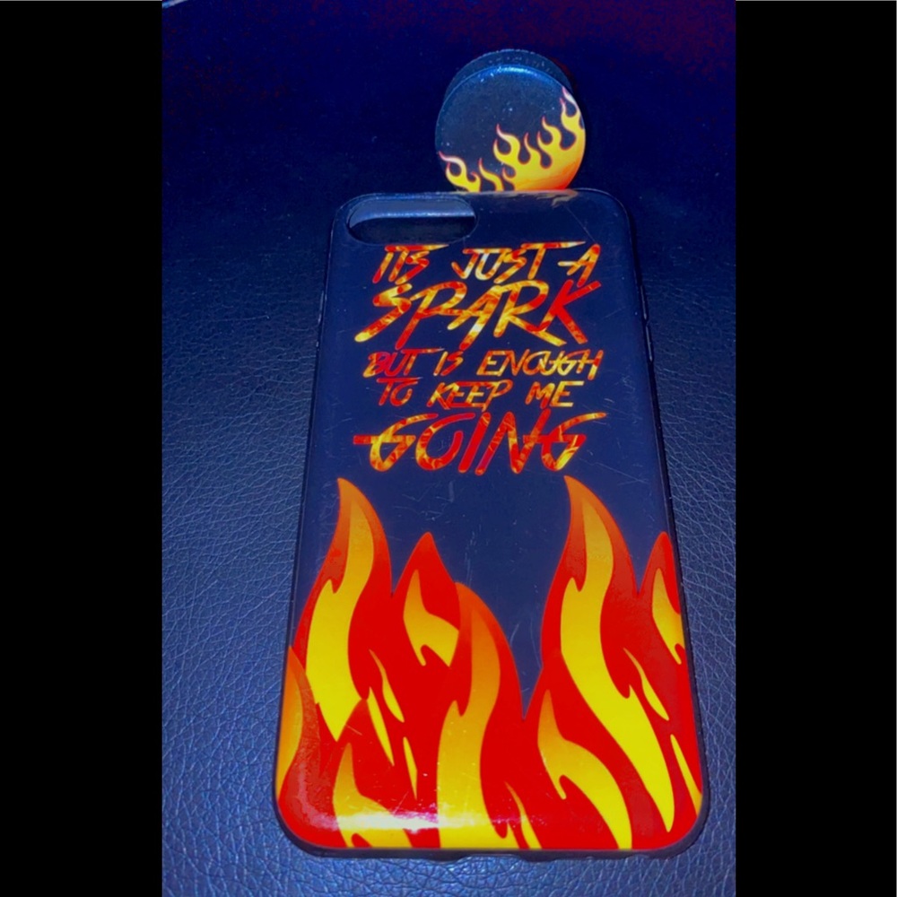 💛🔥❤️iphone 7/6 plus case ( + pop socket )❤️🔥💛